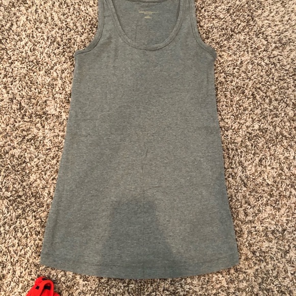 Maternity tank tops - Picture 2 of 2